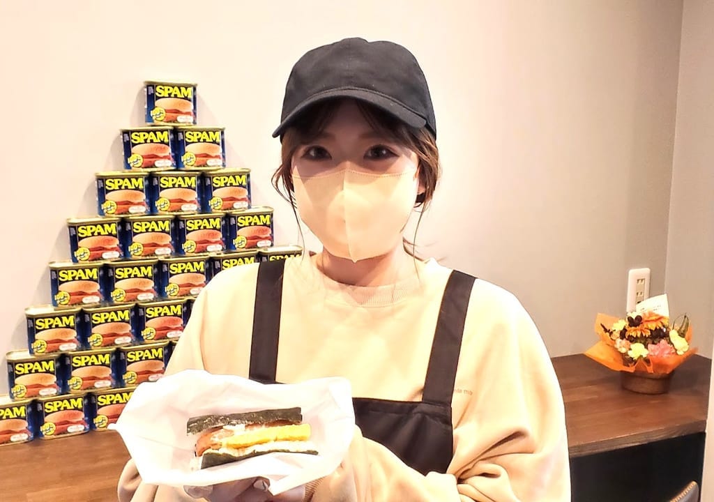 スパムおにぎりほろろん
