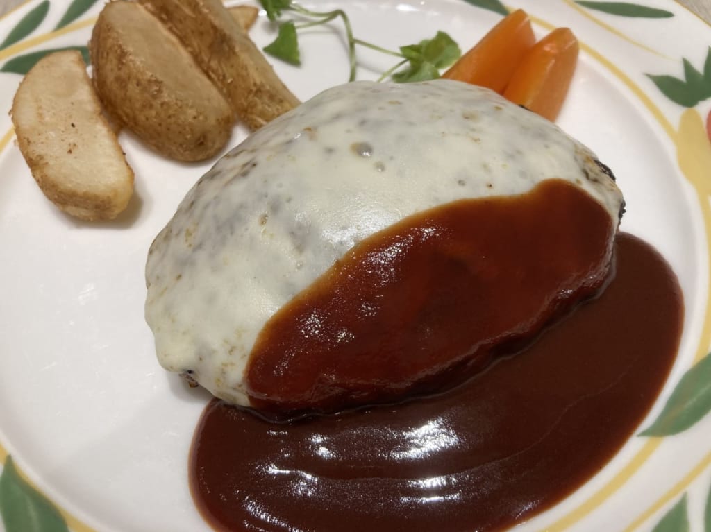 チーズハンバーグ