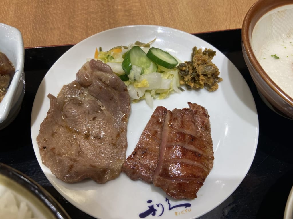 牛たん麦とろ定食