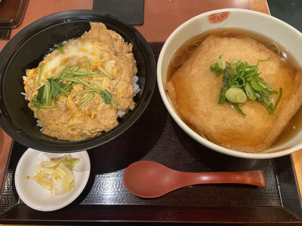 たぬきそば玉子丼