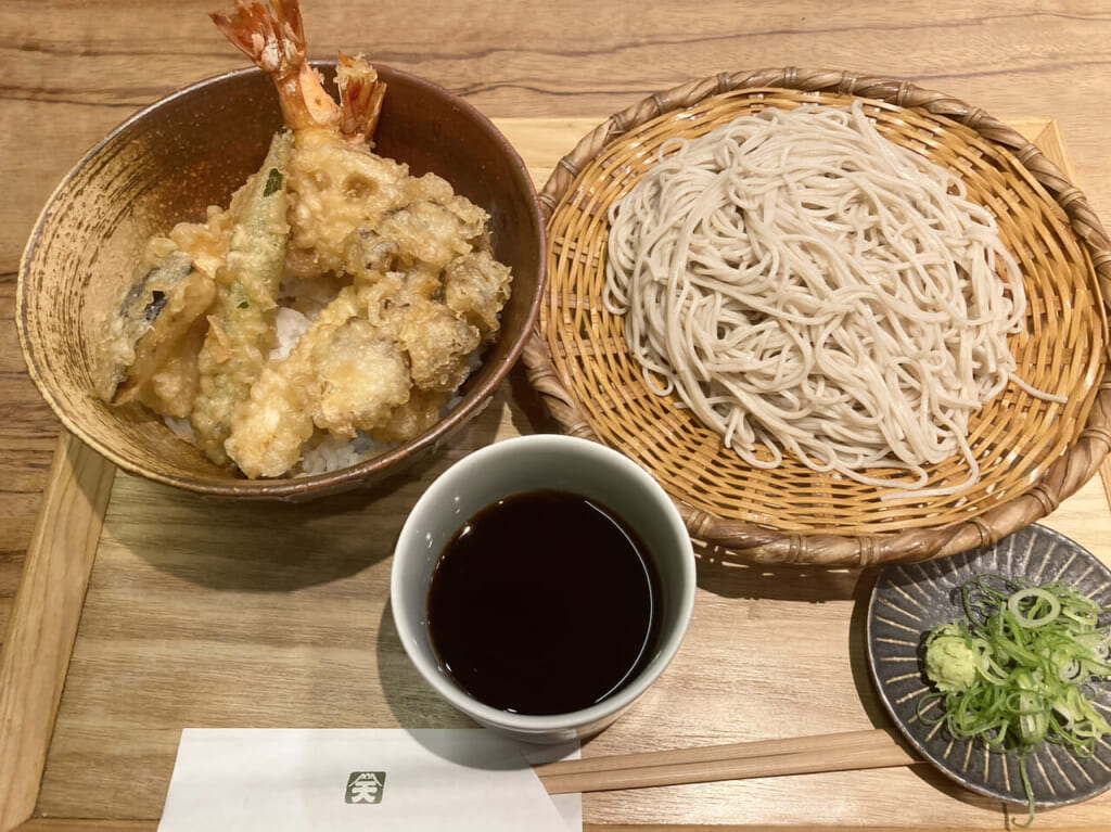 大海老天丼とざる蕎麦