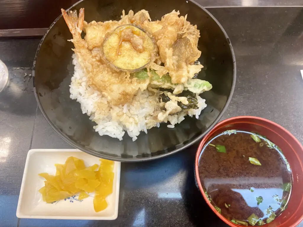 にぎわい天丼