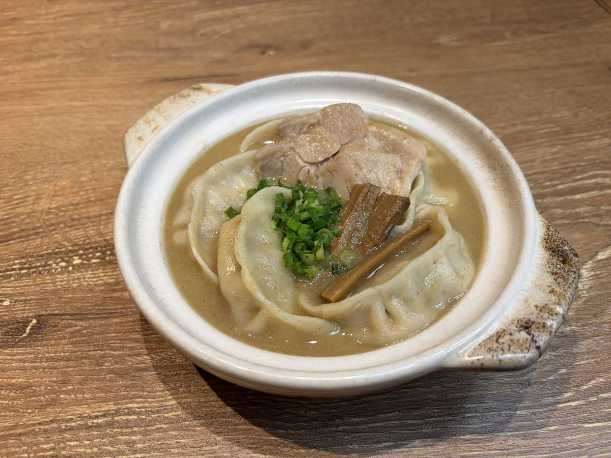 肉汁餃子のダンダダン天下一品